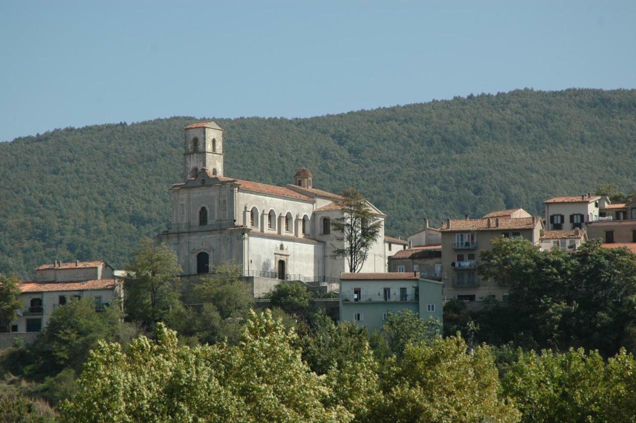 La Finestra Sui Cento Portali Apartment Pignola Bagian luar foto